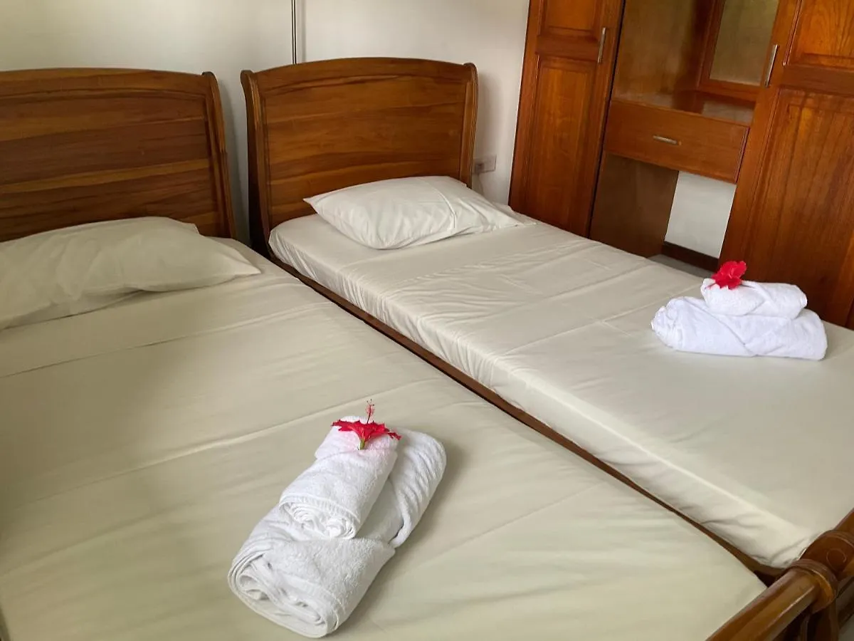 Royale Self Catering Apartments Anse Royale