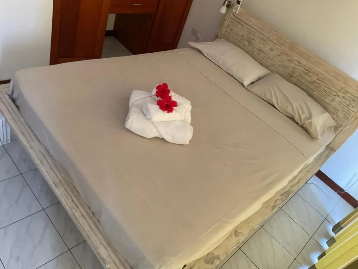Royale Self Catering Apartments Anse Royale 0*,