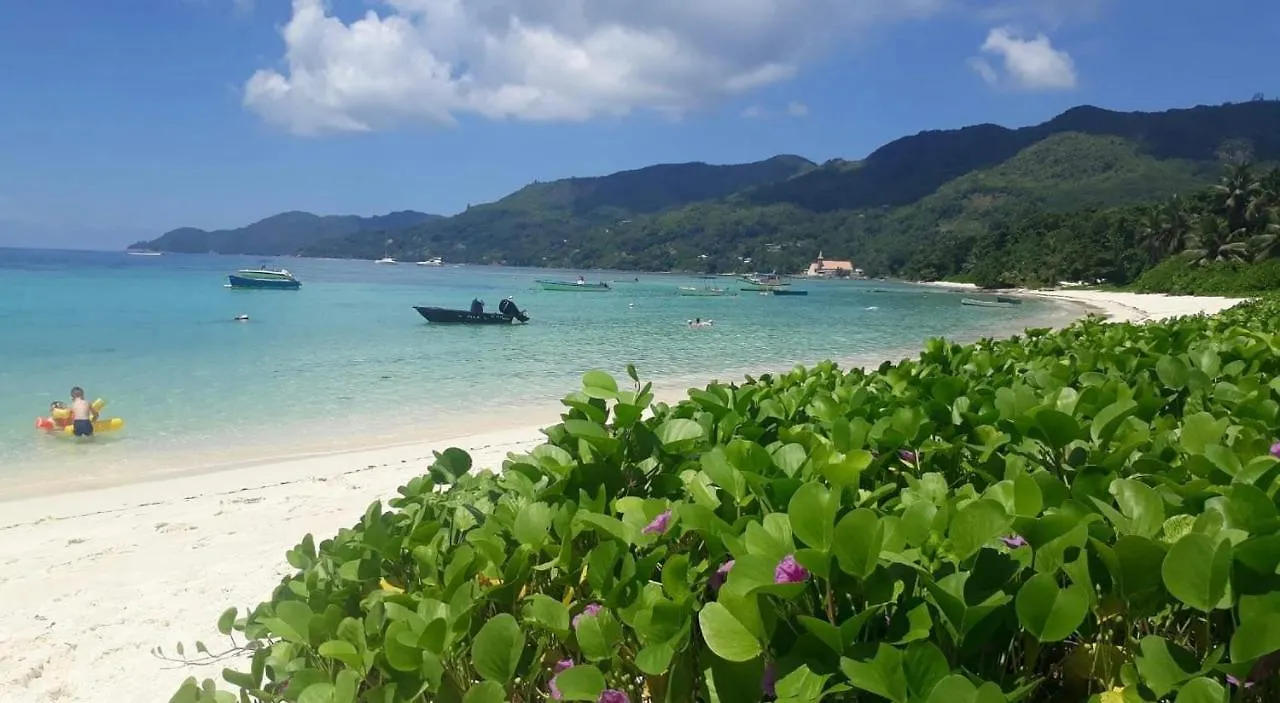 Royale Self Catering Apartments Anse Royale