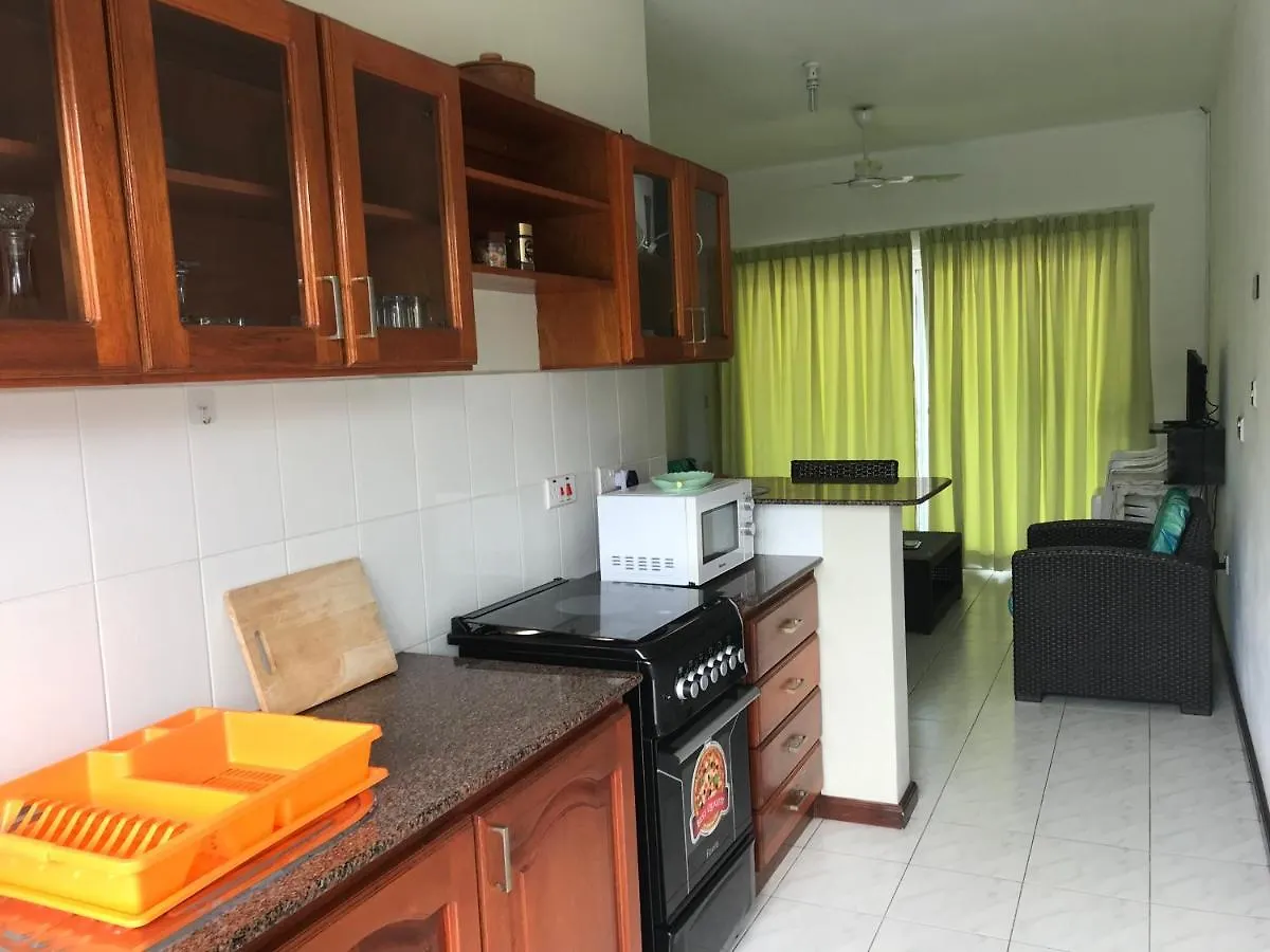 Royale Self Catering Apartments Anse Royale