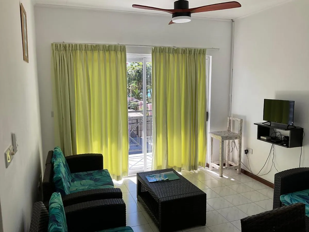 Royale Self Catering Apartments Anse Royale