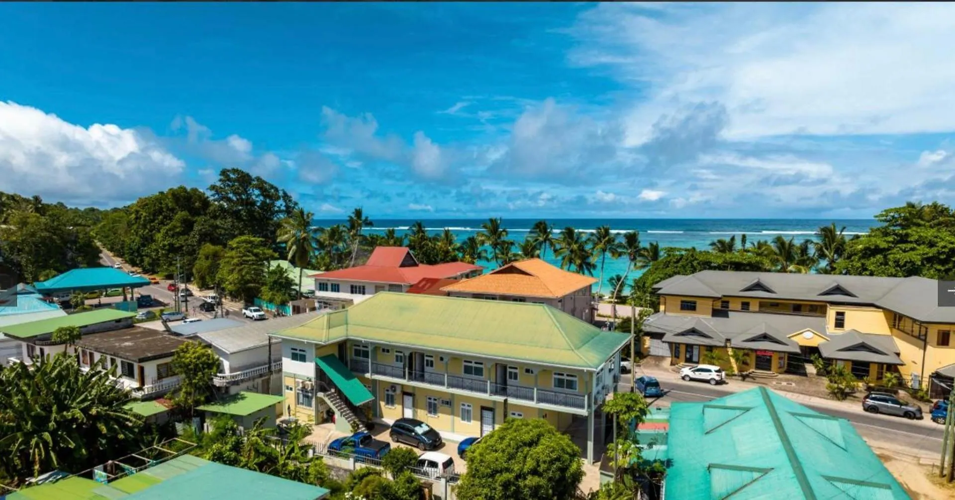 Royale Self Catering Apartments Anse Royale